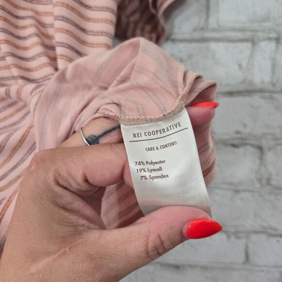 REI Cooperative cute stripe tee - Picture 5 of 11